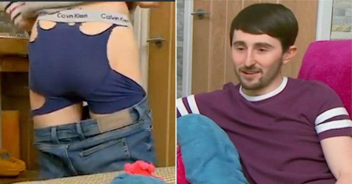 Gogglebox viewers horrified at state of Pete Sandiford's holey pants