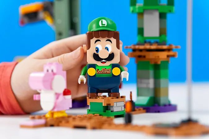 Lego adds a Luigi set to its Super Mario collection!!!