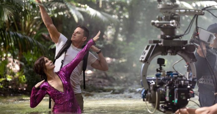 Lost City of D First Look Takes Sandra Bullock & Channing Tatum for a Shallow Swim