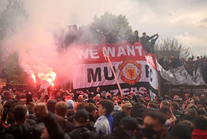 Manchester United protests are 'just the start' warns Roy Keane