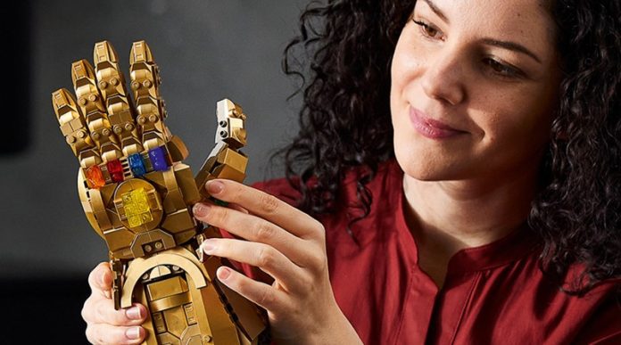 Official Images of LEGO Marvel 76191 Infinity Gauntlet Revealed!