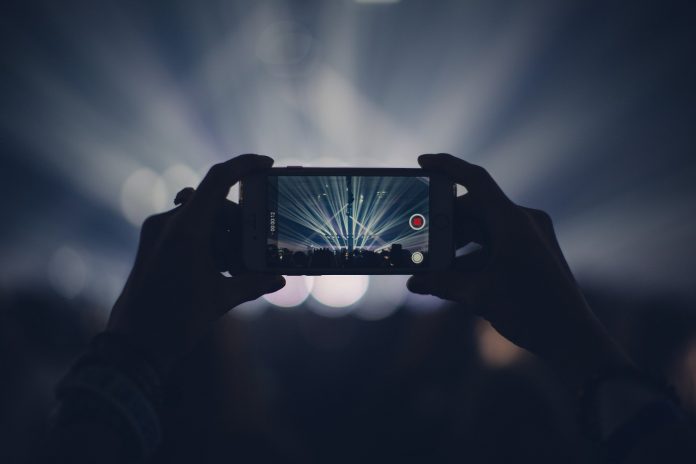Create Amazing Intro Videos With These 7 Amazing Tools For Free
