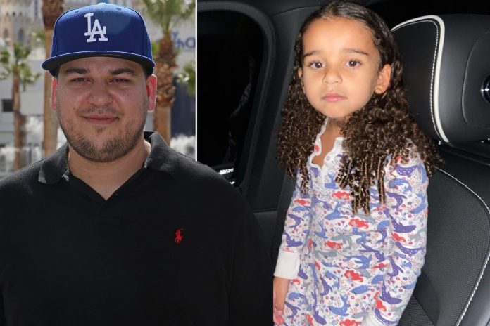 KUWTK: Rob Kardashian Posts Some New Pics Of Daughter Dream And Fans Can't Get Over How Much She's Grown!