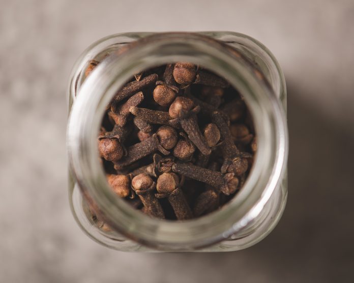 5 Benefits Of Cloves To A Woman & Myths That You Must Know About