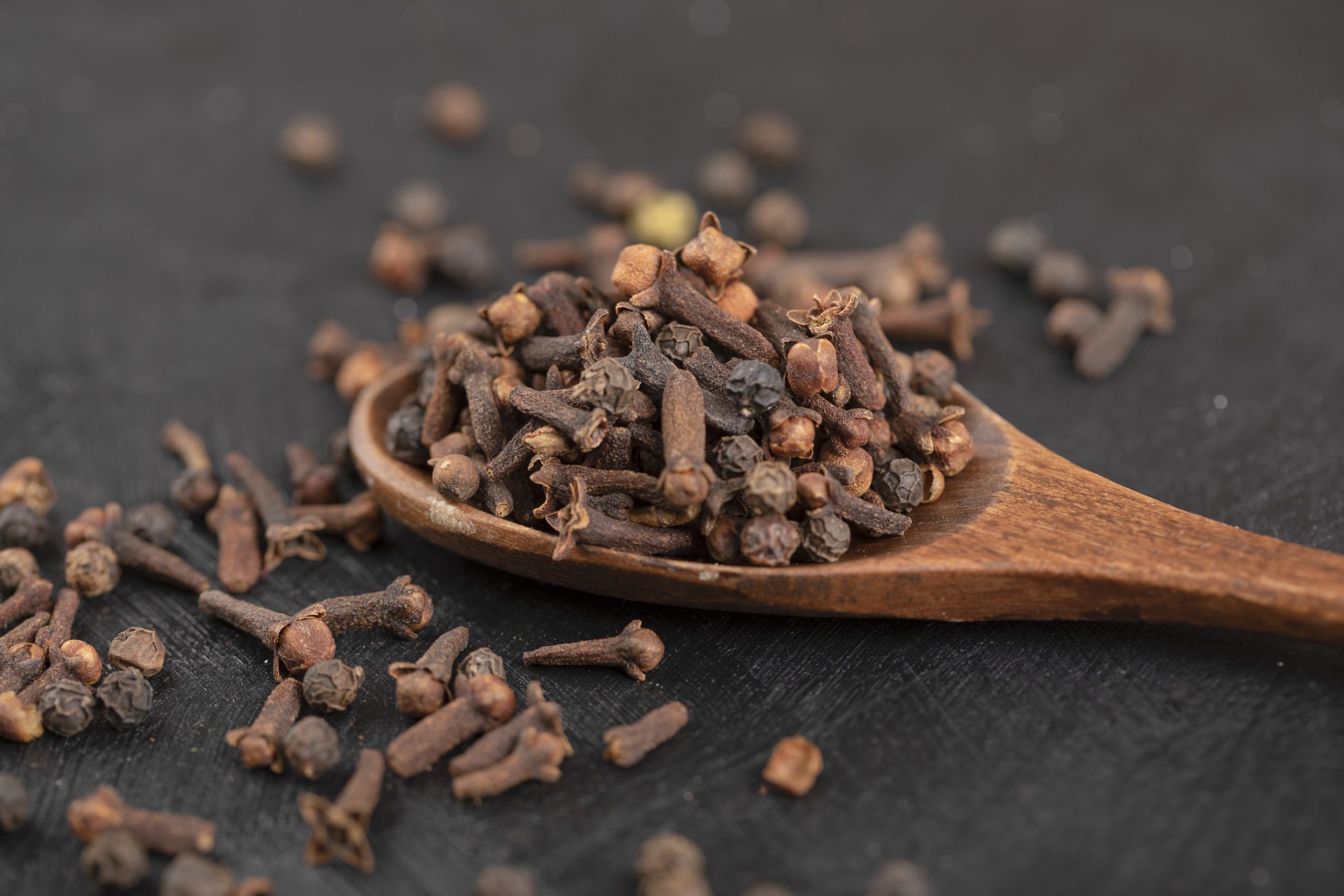 5 Benefits Of Cloves To A Woman & Myths That You Must Know About