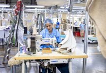 How Apparel Manufacturers Can Balance Thread Cost, Quality, and Production Performance